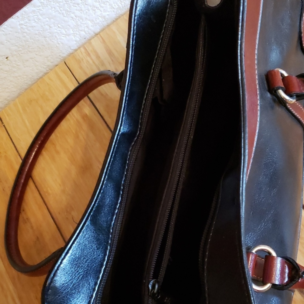 Rina Rich Hand Bag - Picture 2 of 2